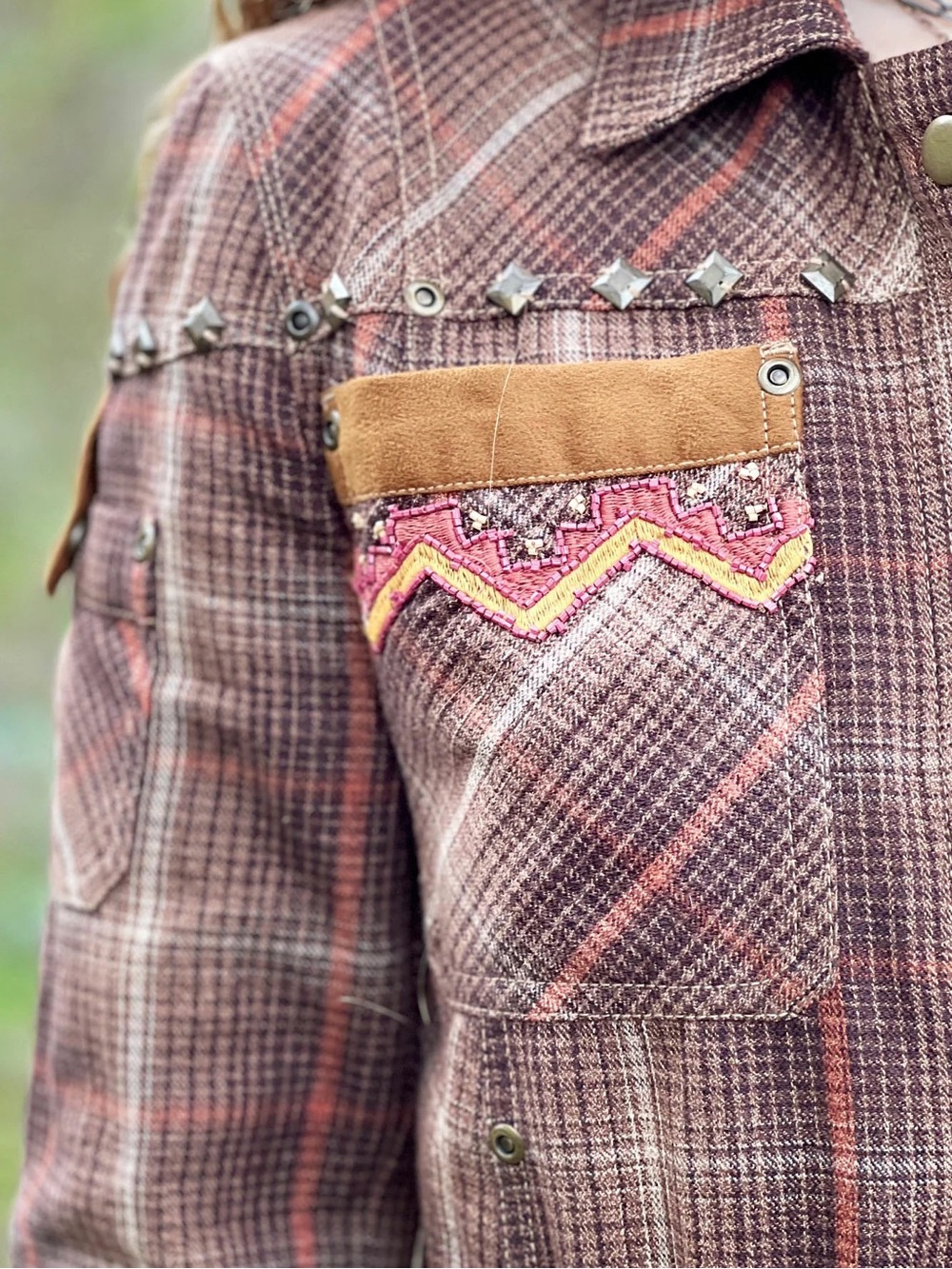 Double D Ranch Wapiti Valley field Jacket beaded embroidered deer RTL $495 S new - Picture 4 of 11